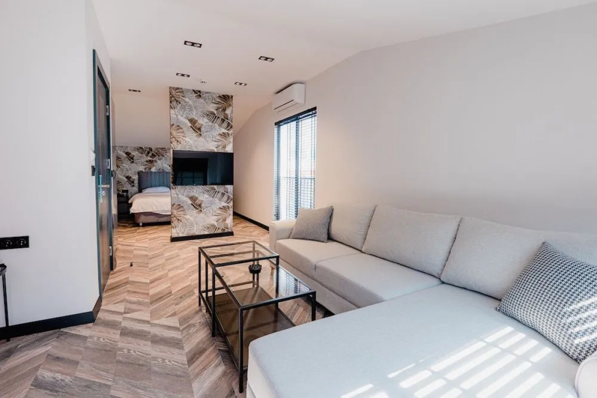 Angelo Coffee Suites