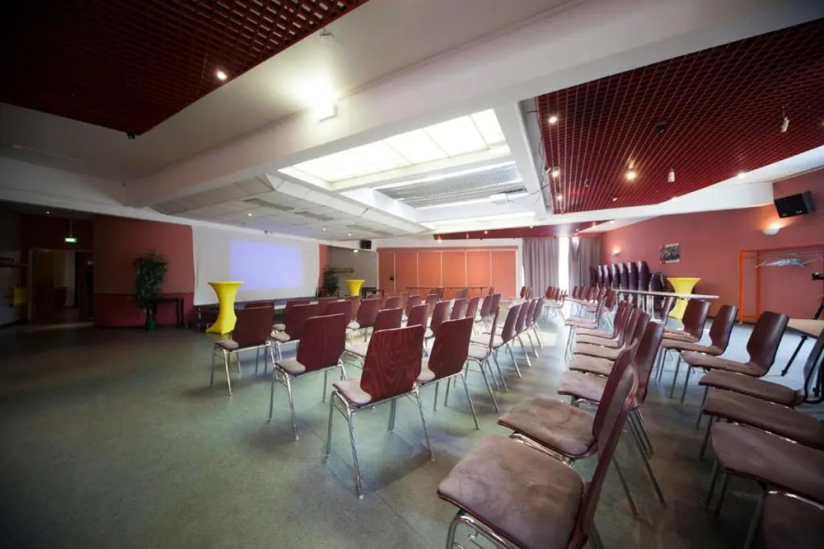 Auberge De Jeunesse Strasbourg - 2 Rives