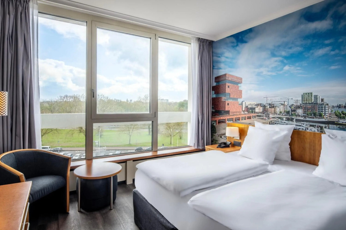 Crowne Plaza Antwerp by IHG