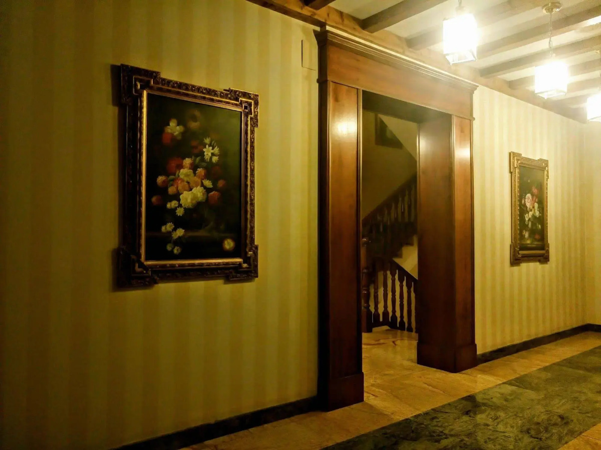 Hotel Ele Puente Romano