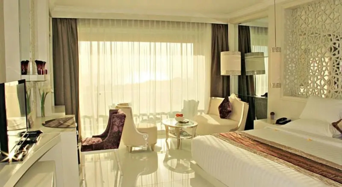 Dreamland Paradise Hotel