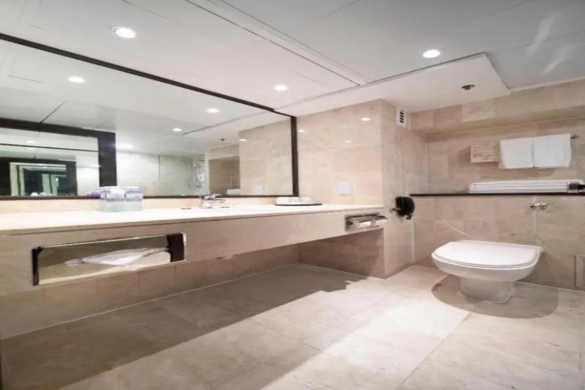 Regal Oriental Hotel