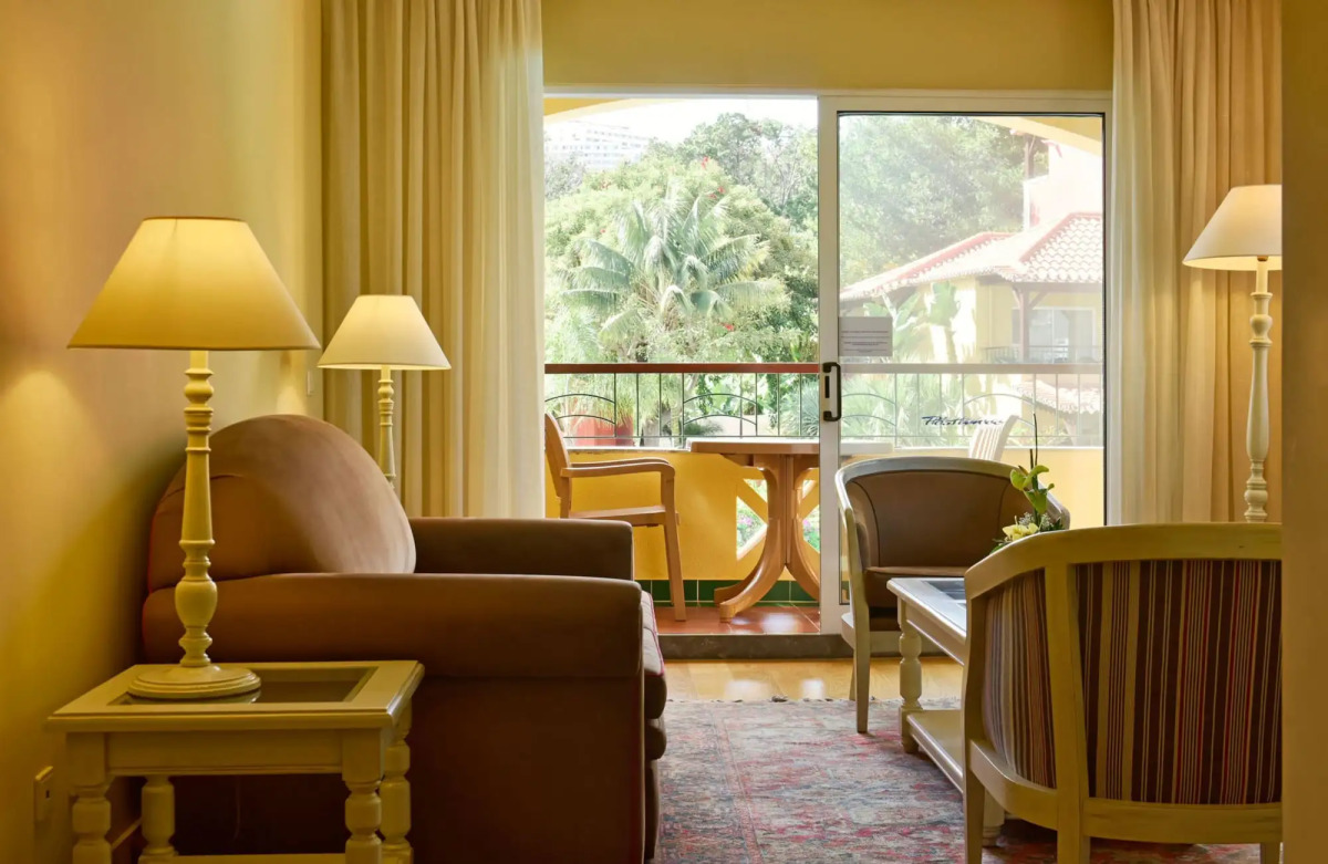 Pestana Village Garden Hotel