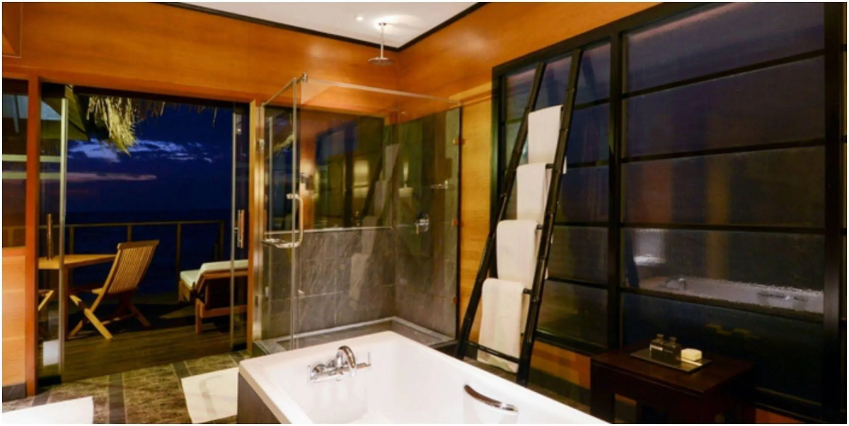 Adaaran Select Huduran Fushi