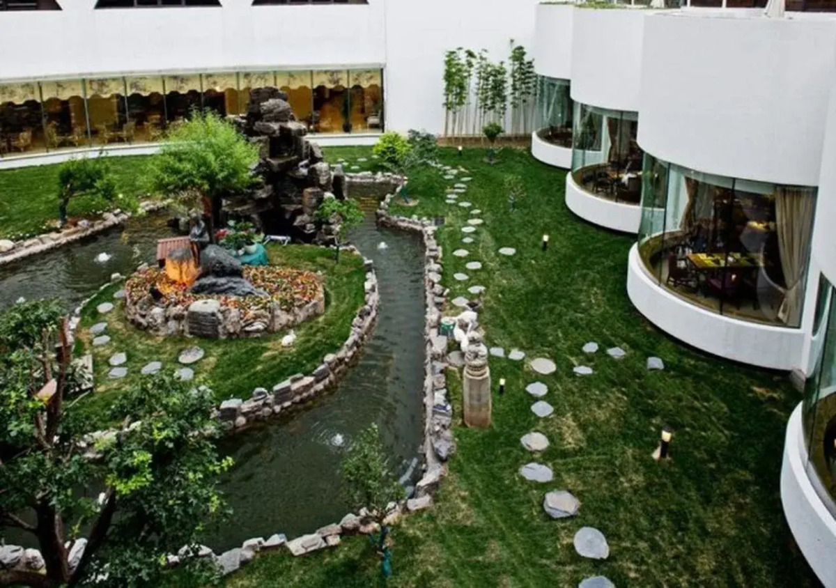 Beijing International Hotel