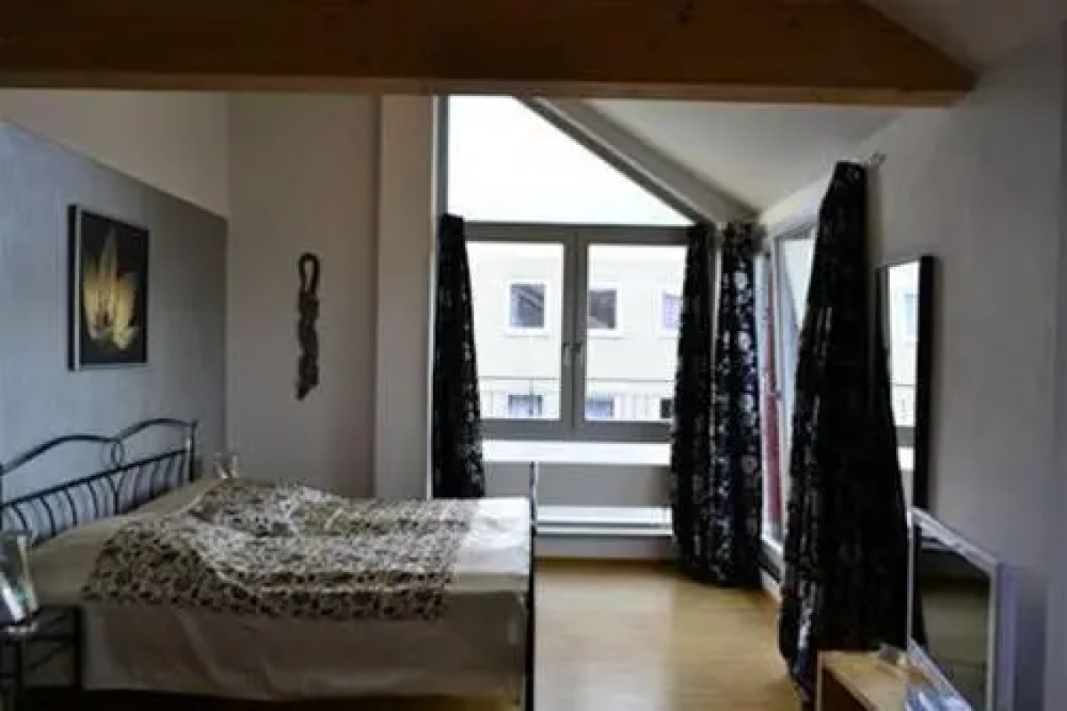 SunnySide Apartments