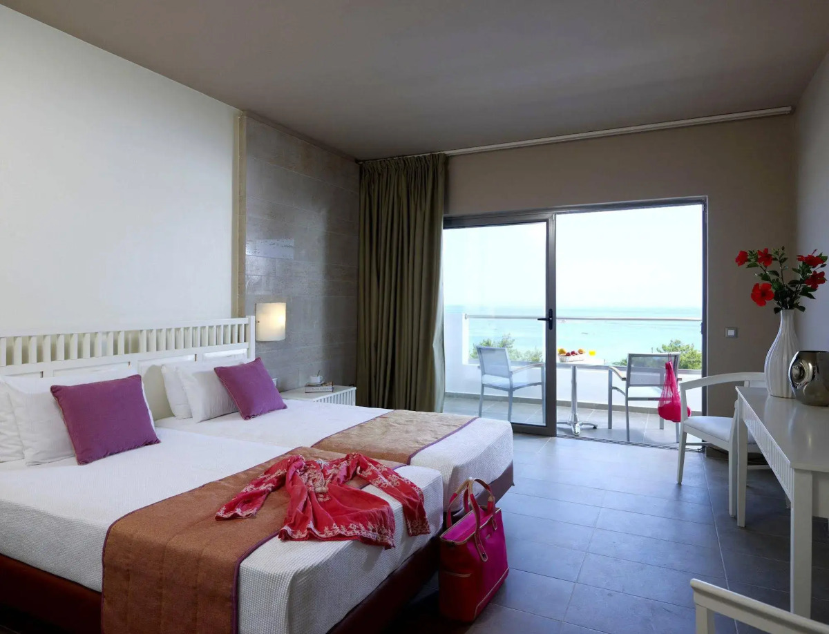 Porto Angeli Beach Resort – All Inclusive