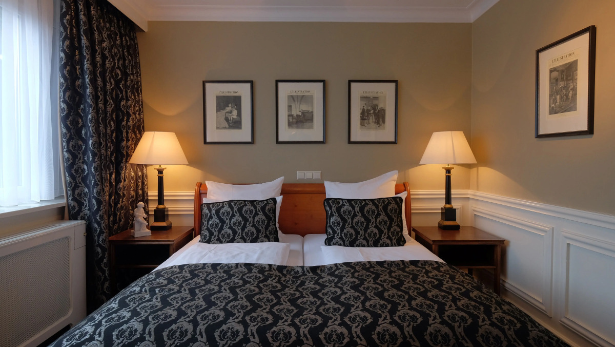 Apollofirst Boutique Hotel