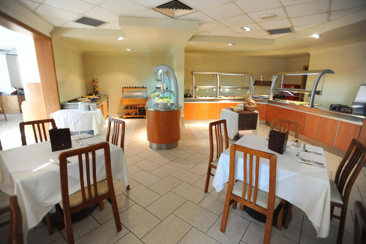 Plaza Regency Hotels