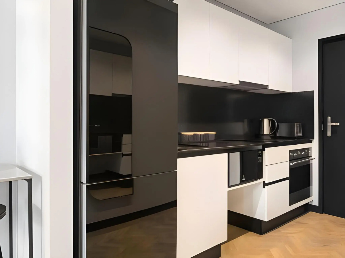 The Onyx Apartment Hotel by NEWMARK