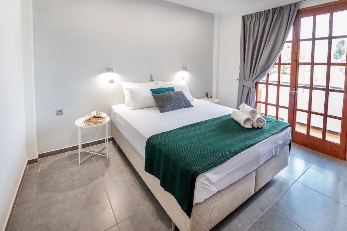 Jonathan City Apartments