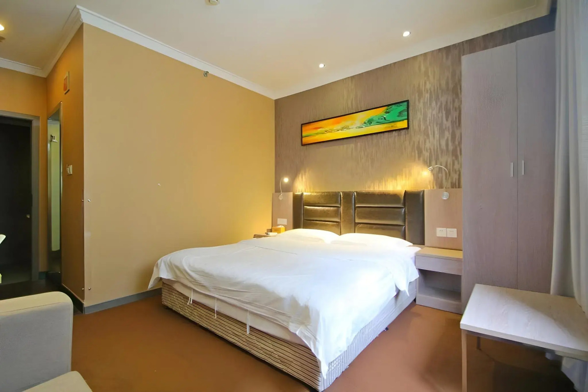 Shanghai Fish Inn Bund