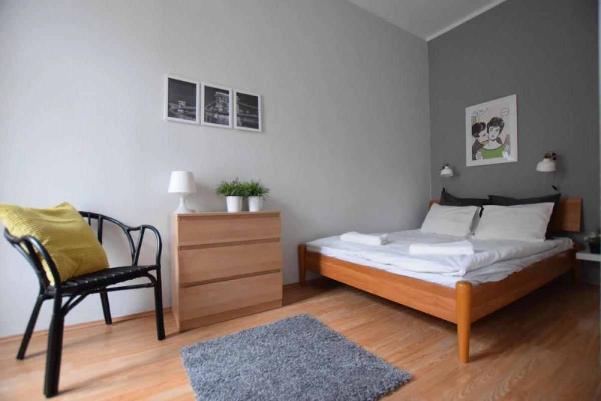 Hi5 Apartments - Chain Bridge