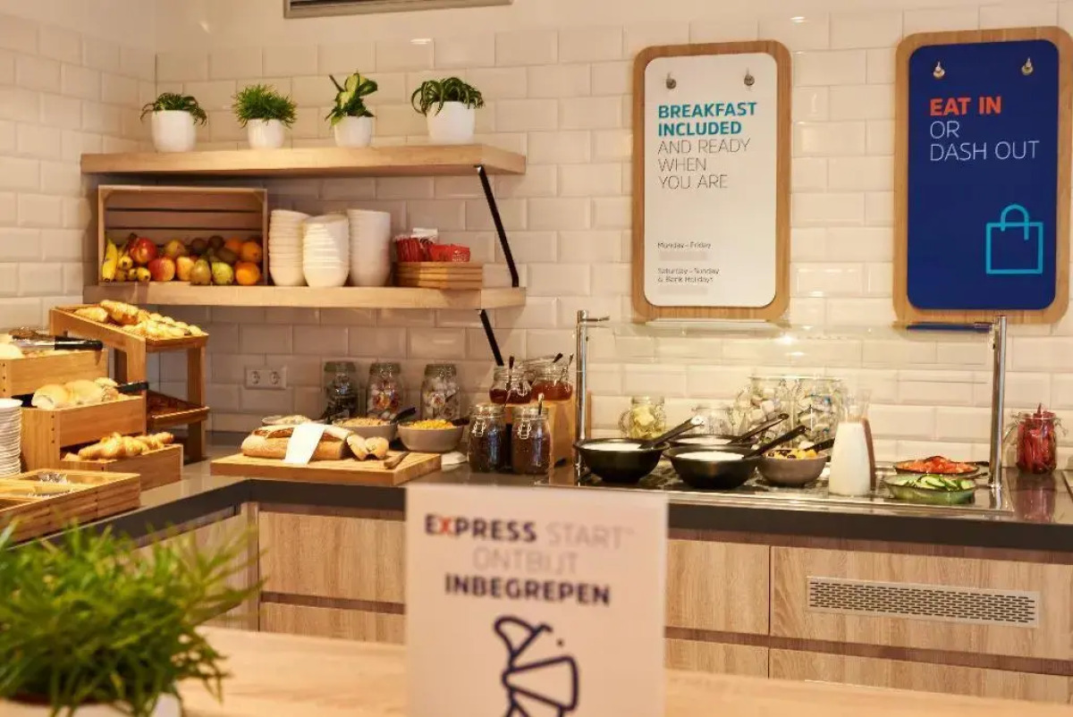 Holiday Inn Express Amsterdam - City Hall by IHG