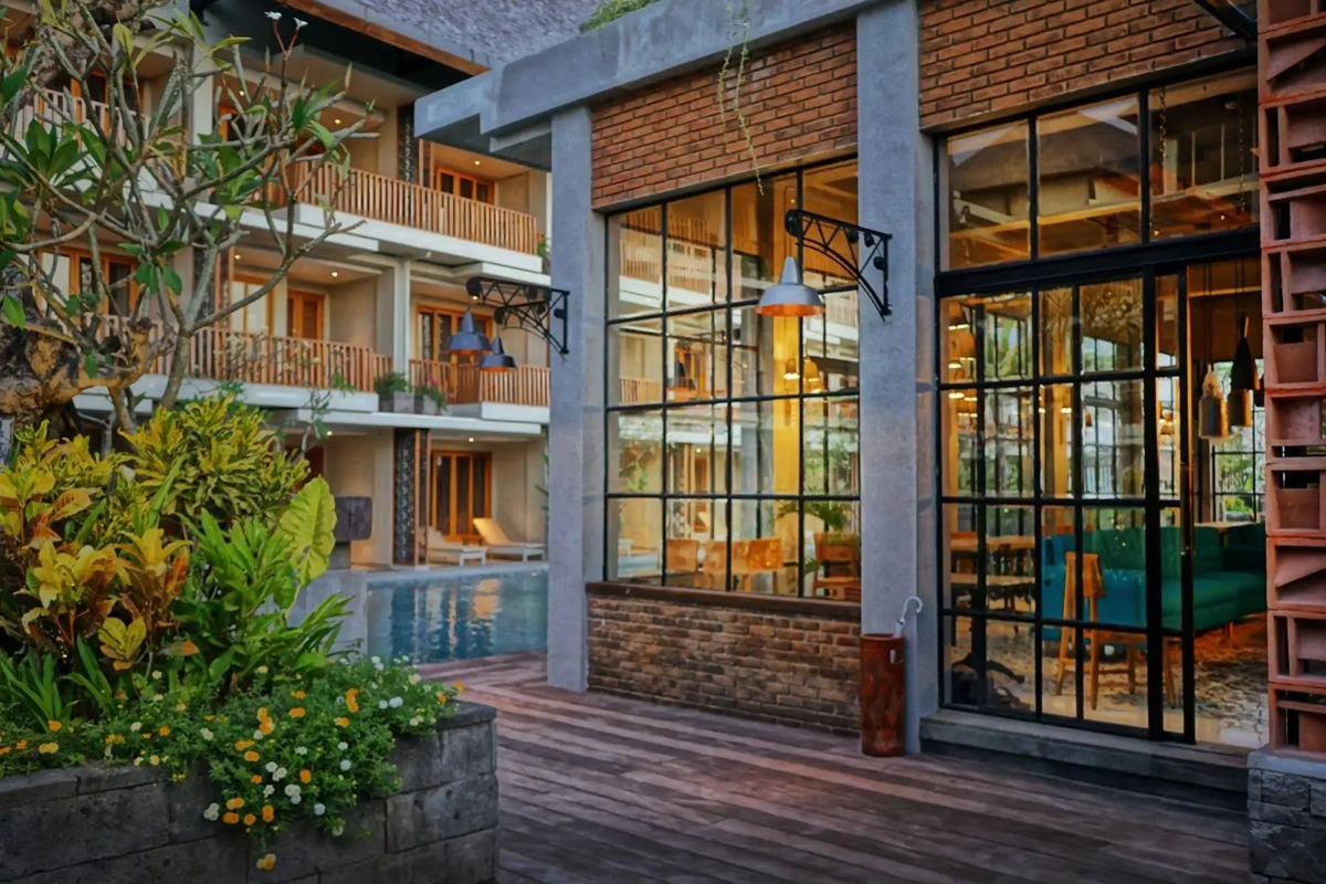 Swarga Suites Bali Berawa, Marclan Collection