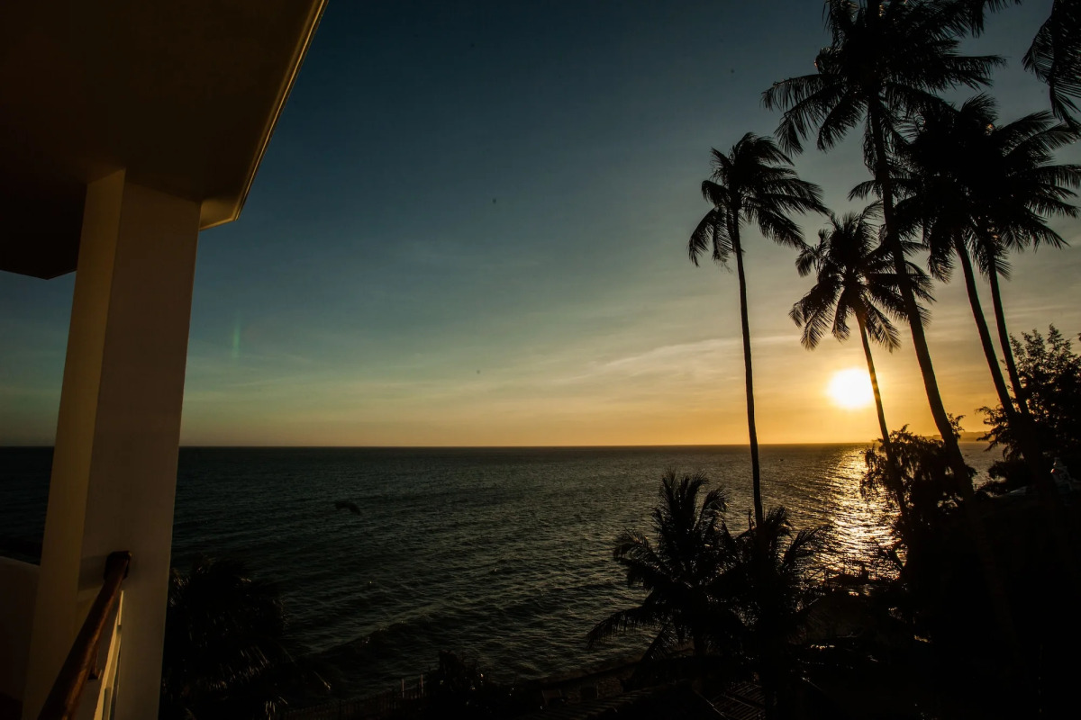 Pacific Beach Resort