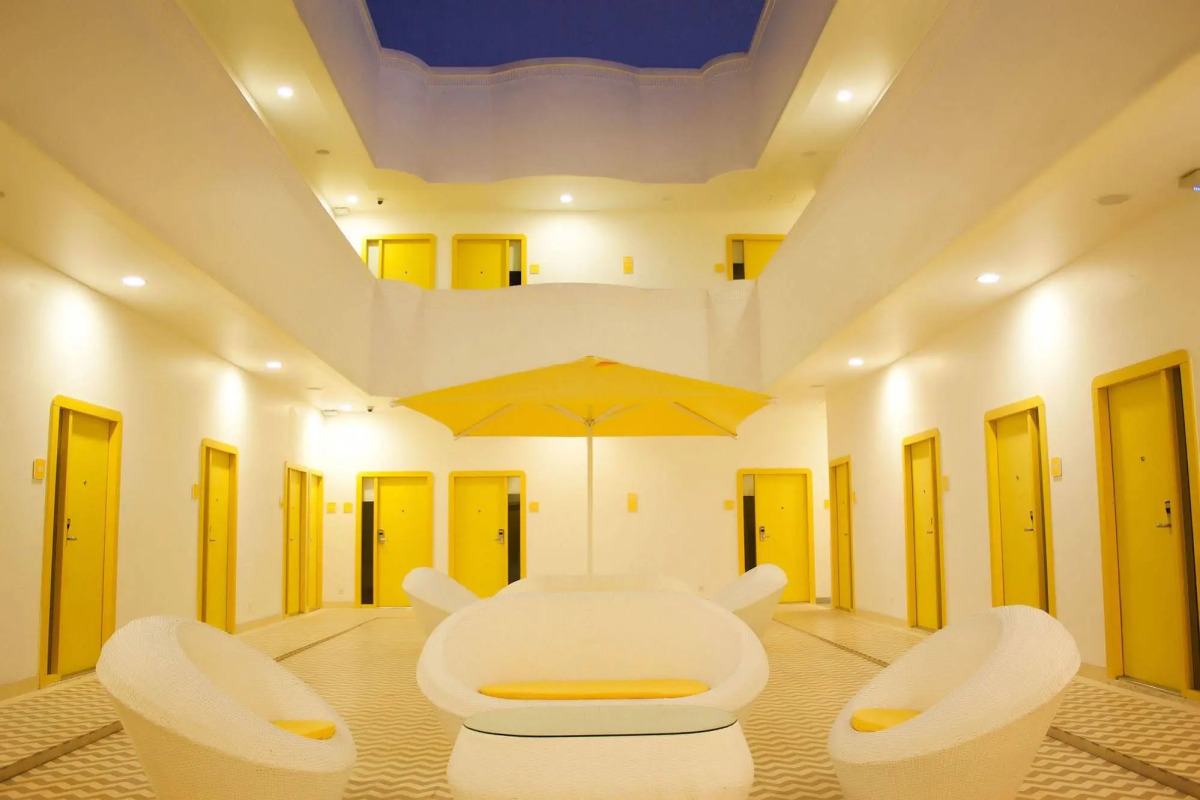 Bloomrooms @ New Delhi Railway Station