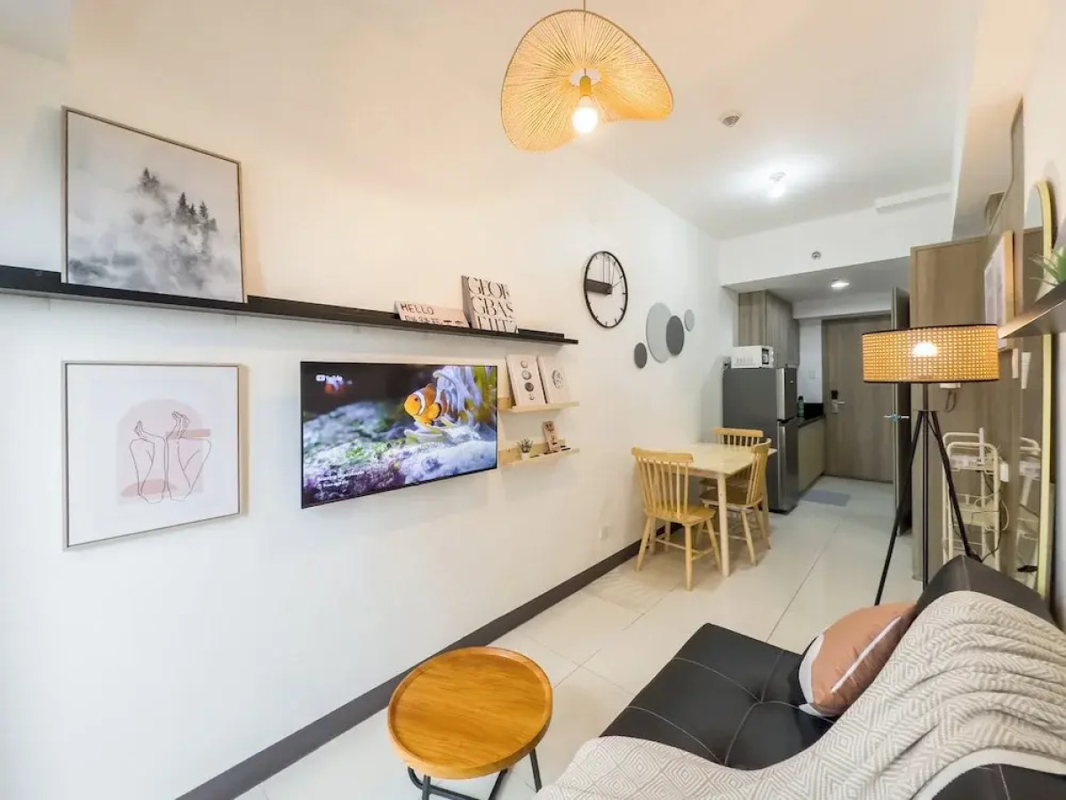 GemstoneBR in SMDC Coast Residences