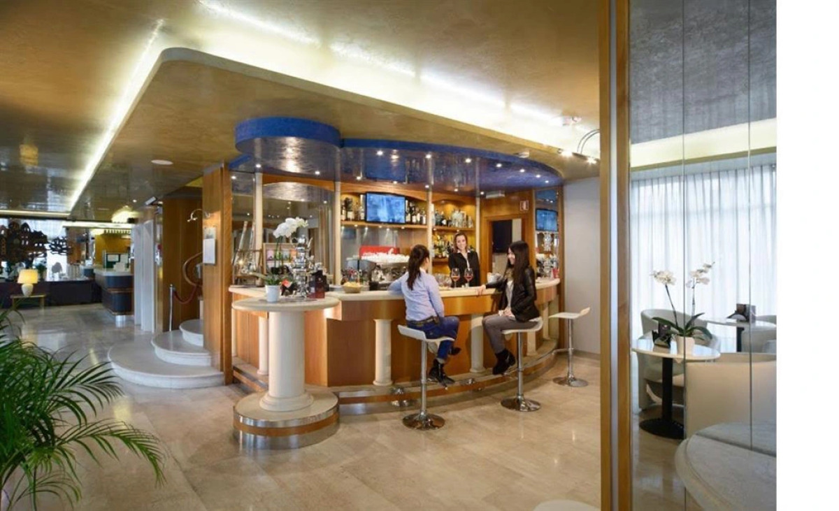 Ambasciatori Hotel Mestre Venice, Tapestry Collection by Hilton