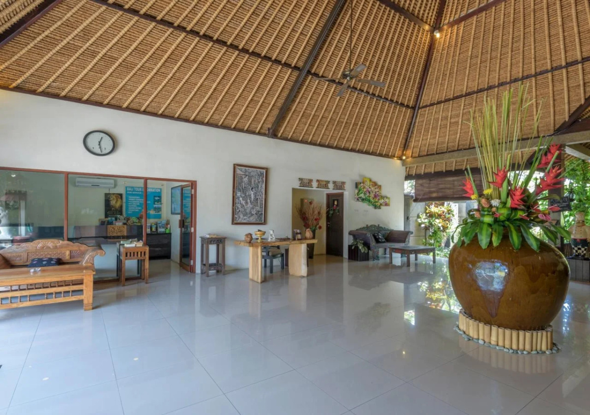 Bali Rich Seminyak Villas