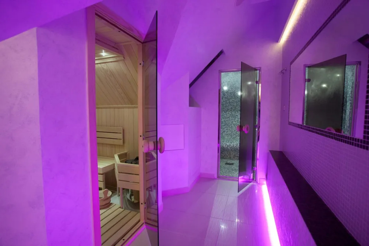 Vila Barović and Spa