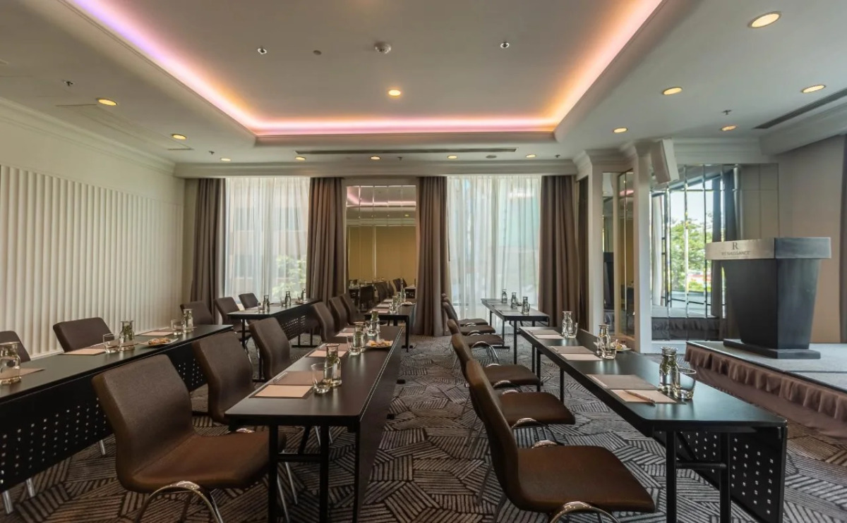 Renaissance Riverside Hotel Saigon