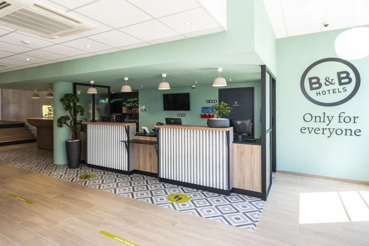 B&B HOTEL Nice Aéroport