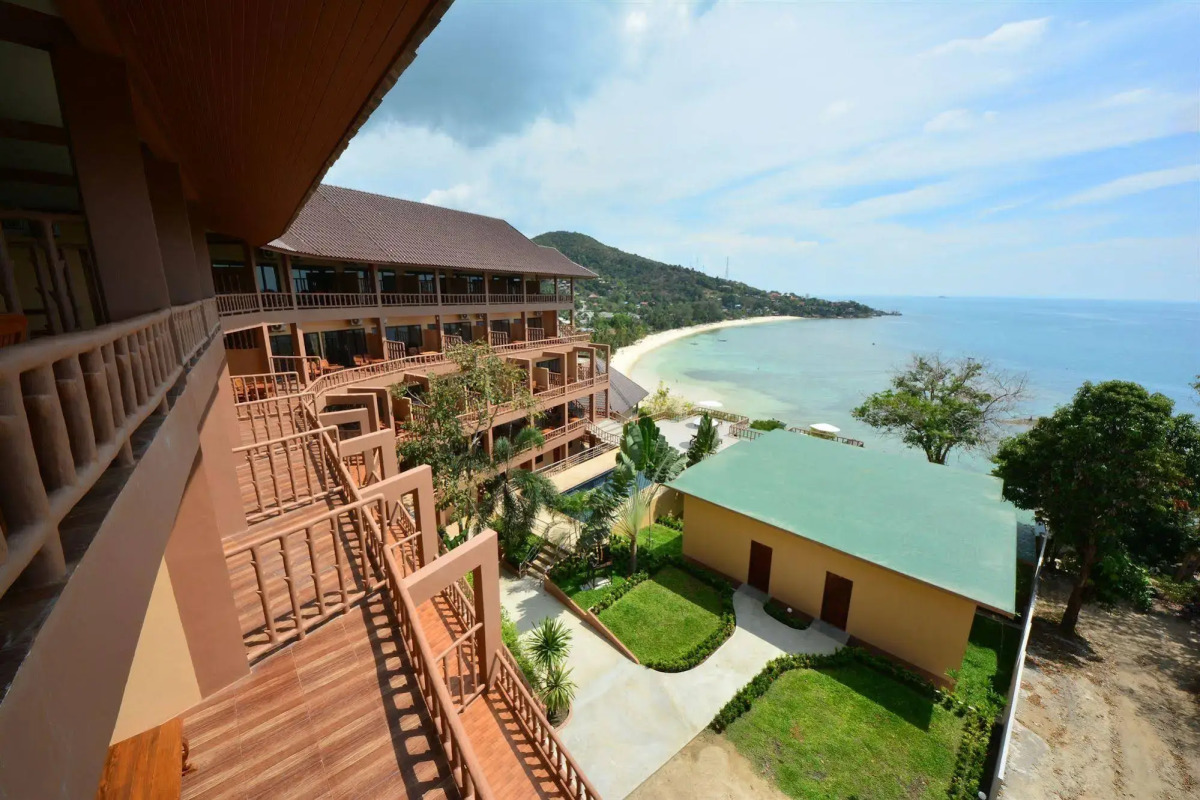 Haad Yao Bayview Resort & Spa