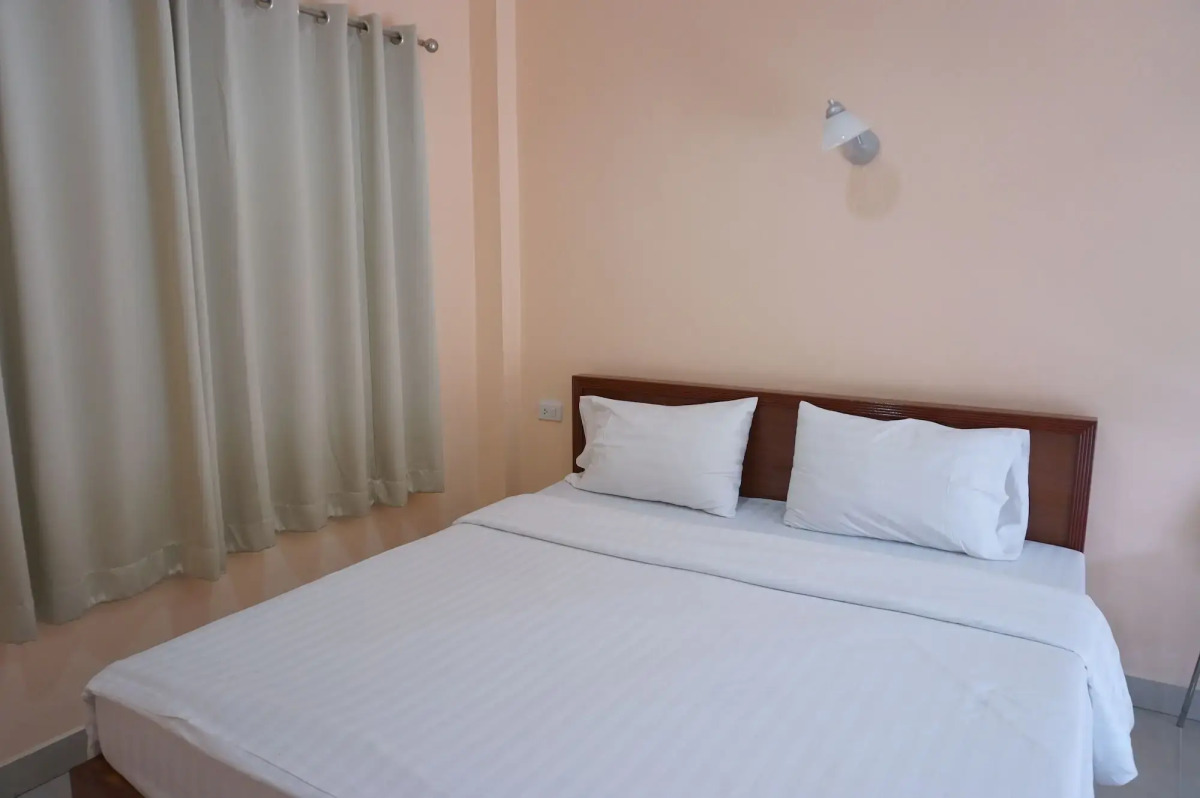 Jirasin Hotel & Apartment