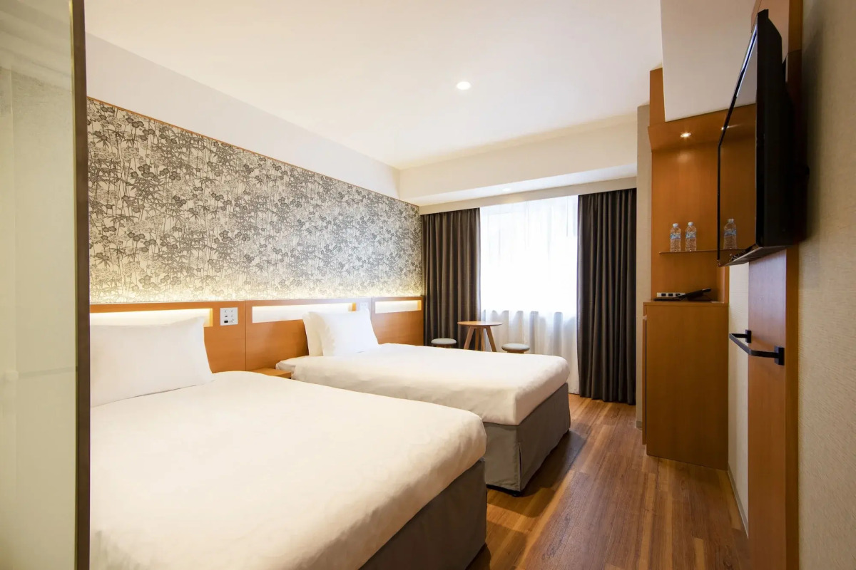 karaksa hotel grande Shin-Osaka Tower