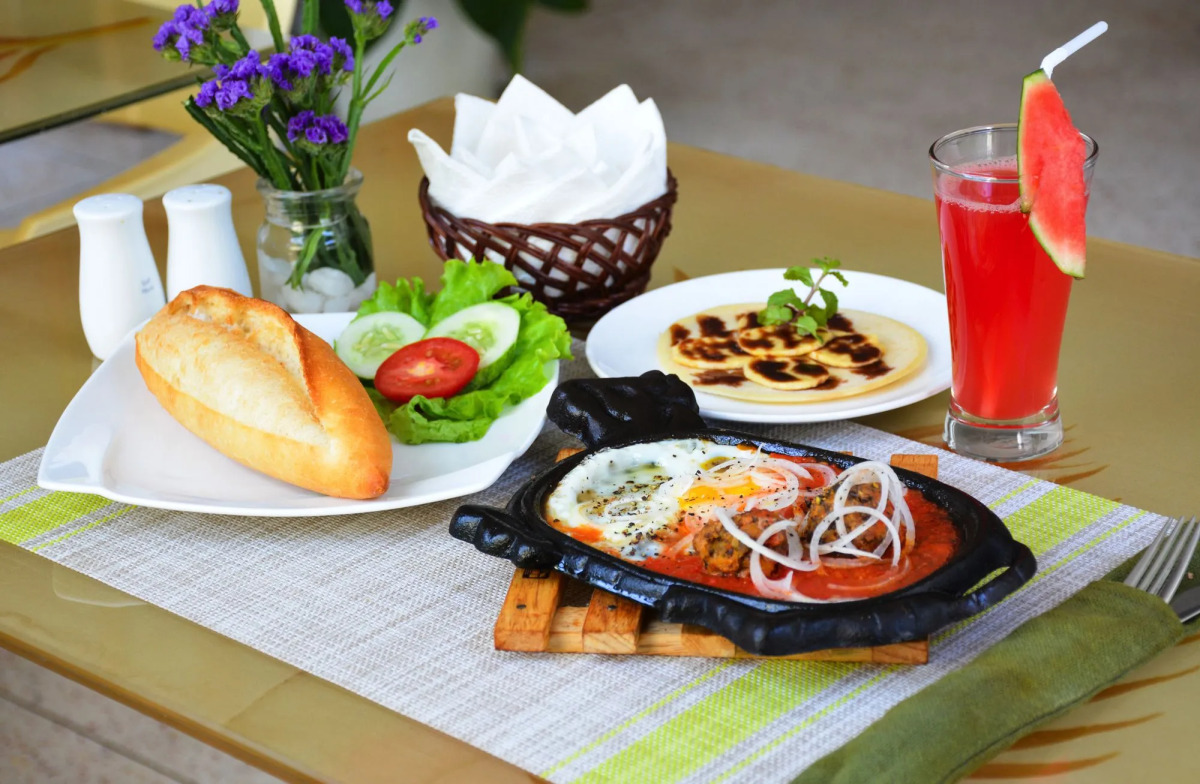 Vaia Hoi An Boutique Hotel