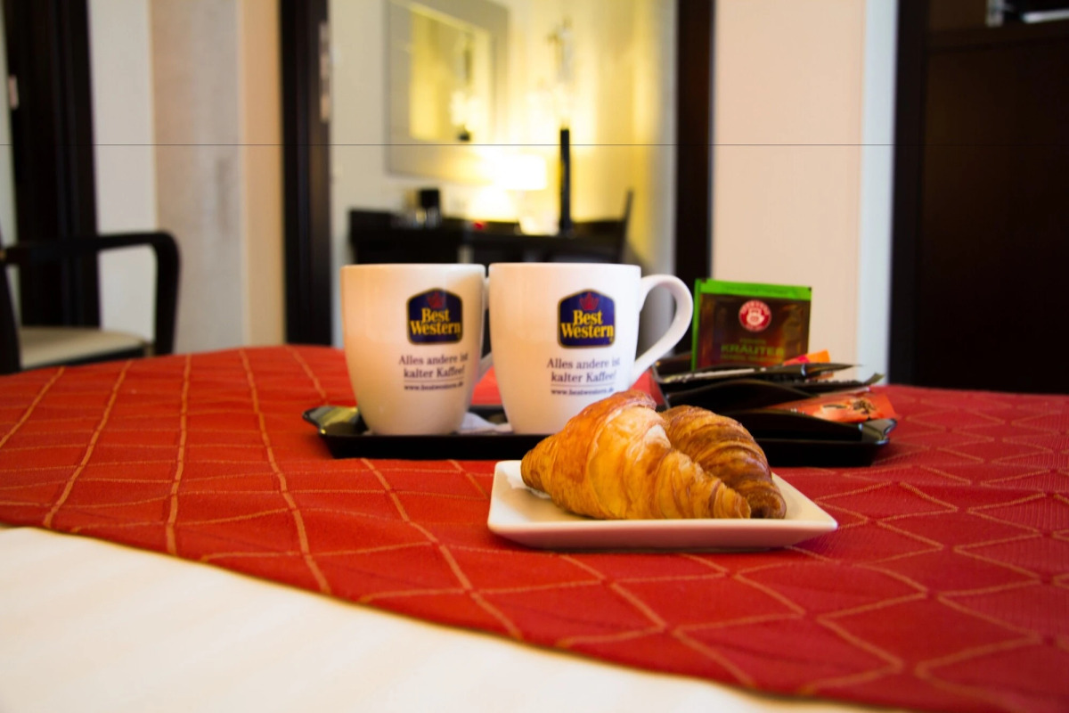 Best Western Plus Grand Hotel Victor Hugo