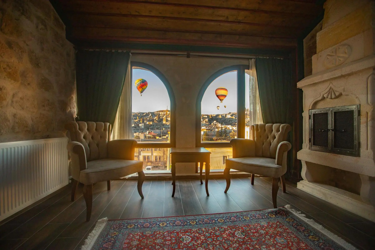 Ada Cave Suites Hotel