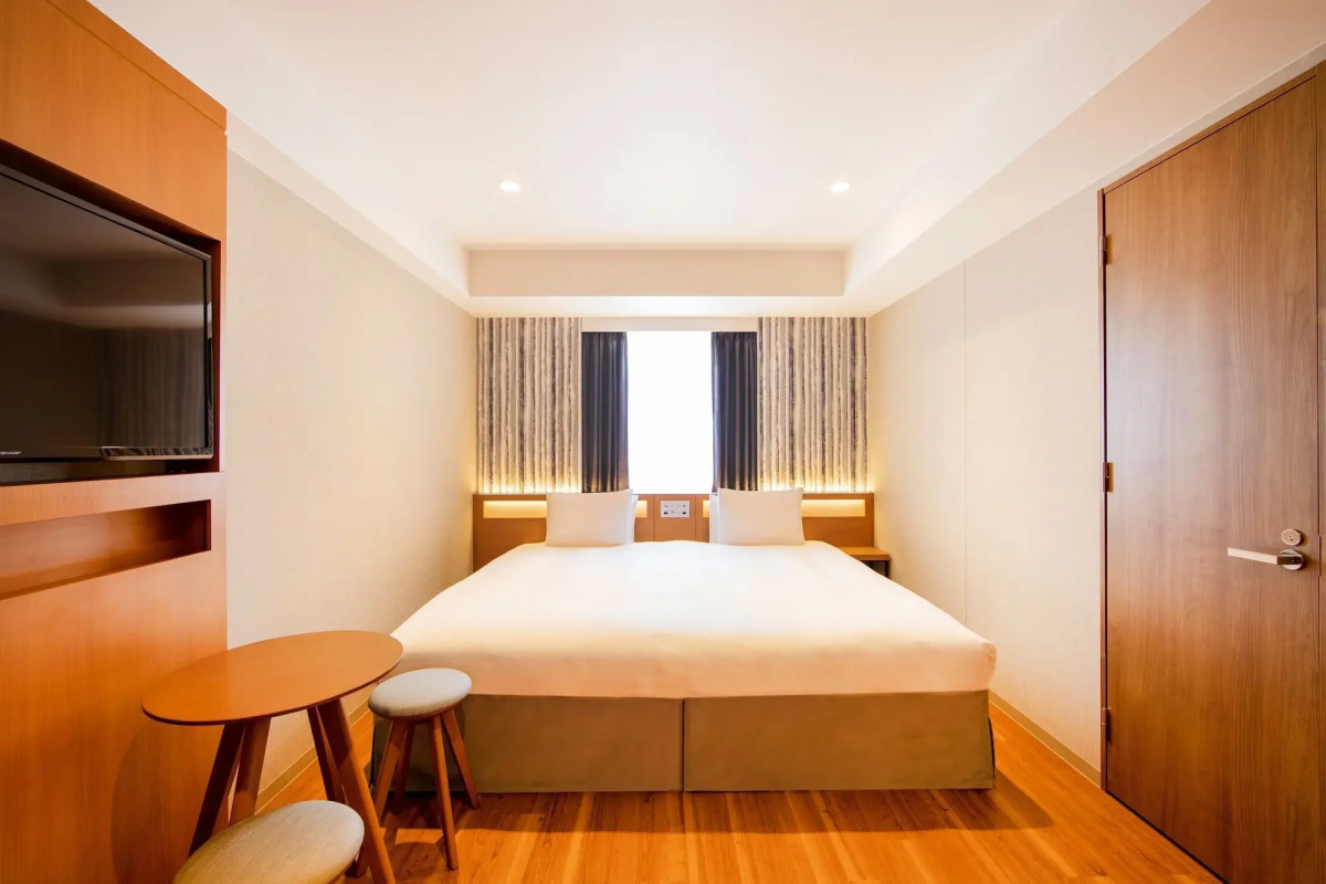 karaksa hotel grande Shin-Osaka Tower