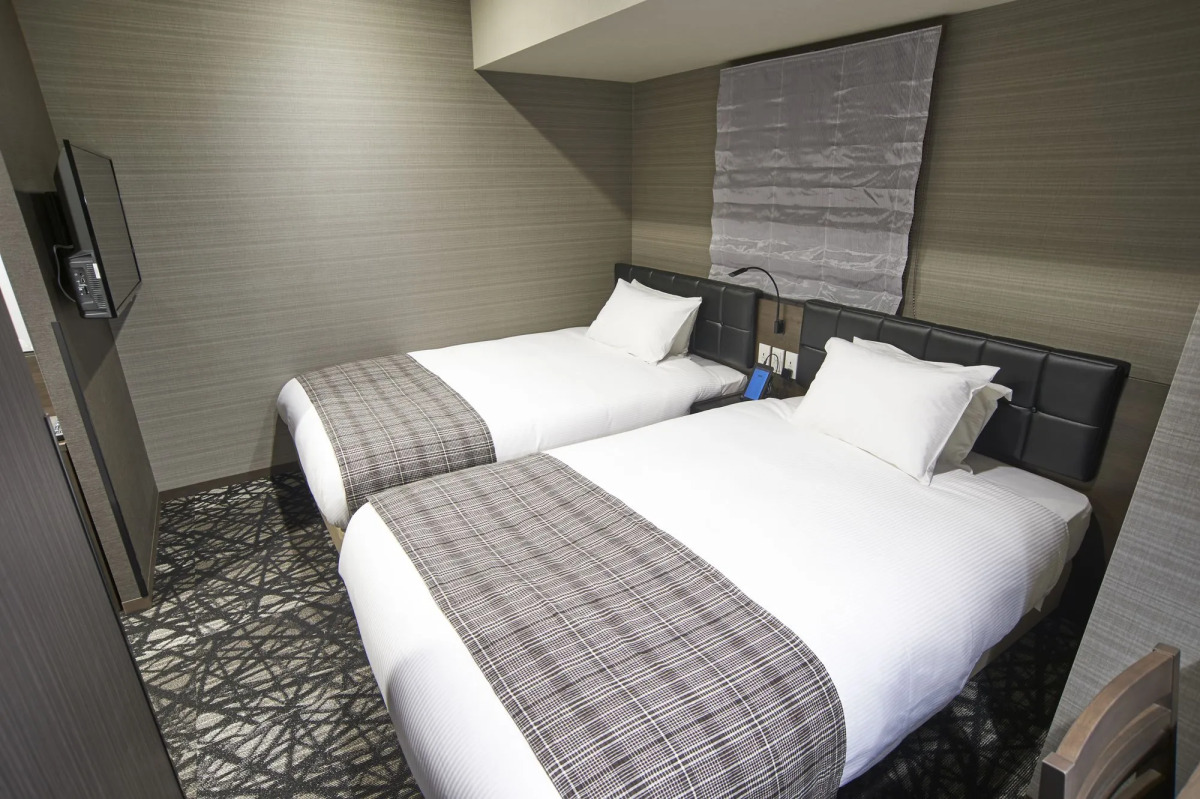 Quintessa Hotel Tokyo Haneda Comic & Books