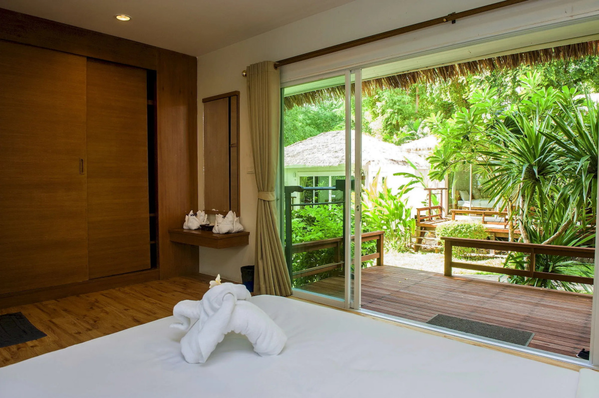 Larissa Samed resort