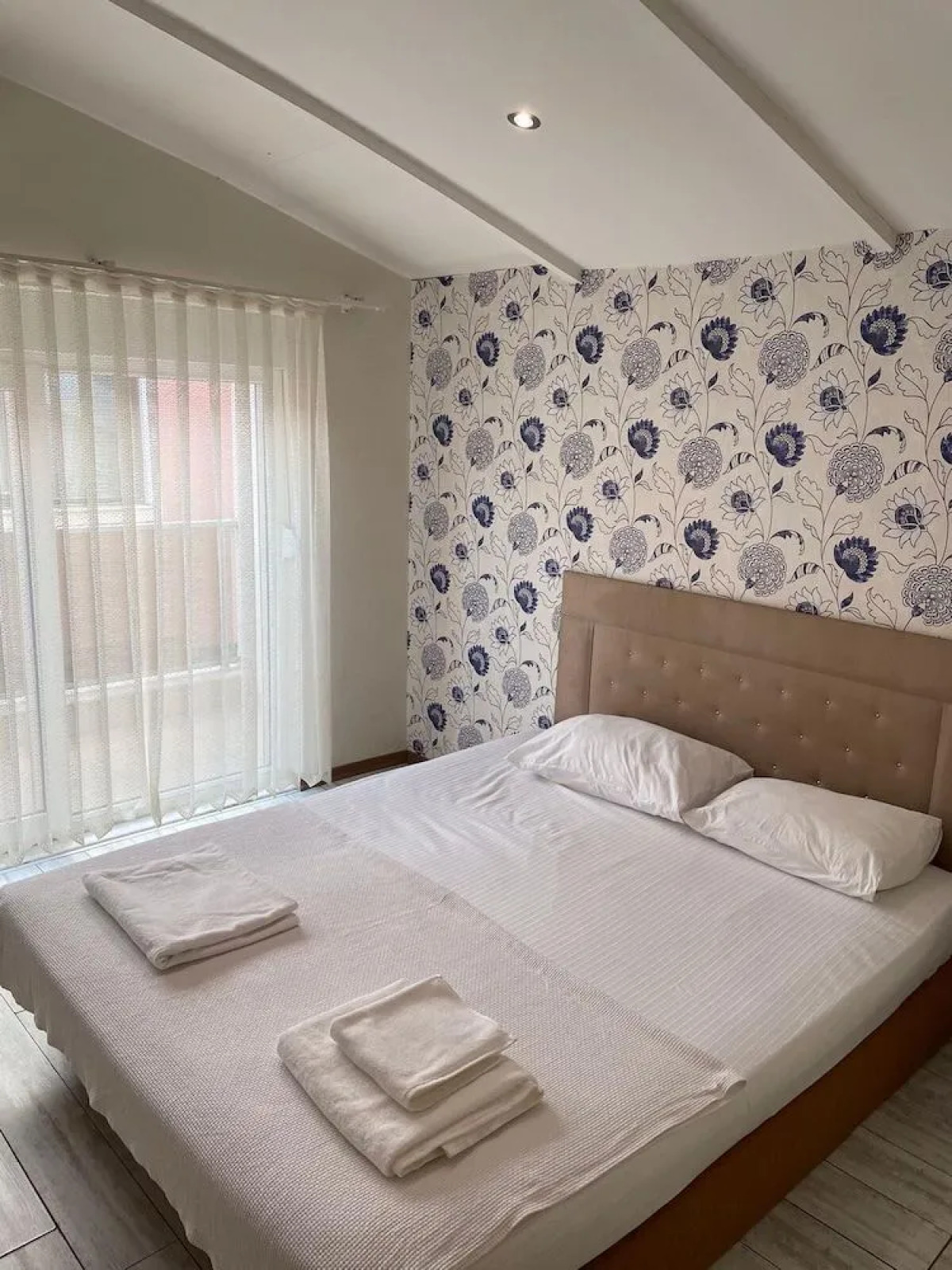 The Nar Suit & Apart