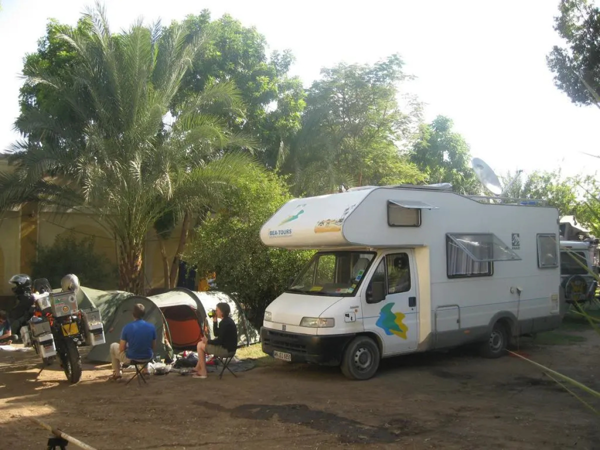 Rezeiky Hotel And Camp Luxor