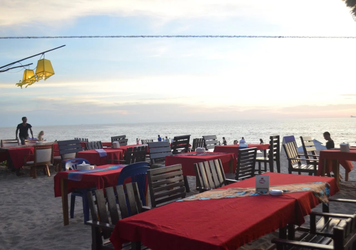 Lanta Nice Beach Resort