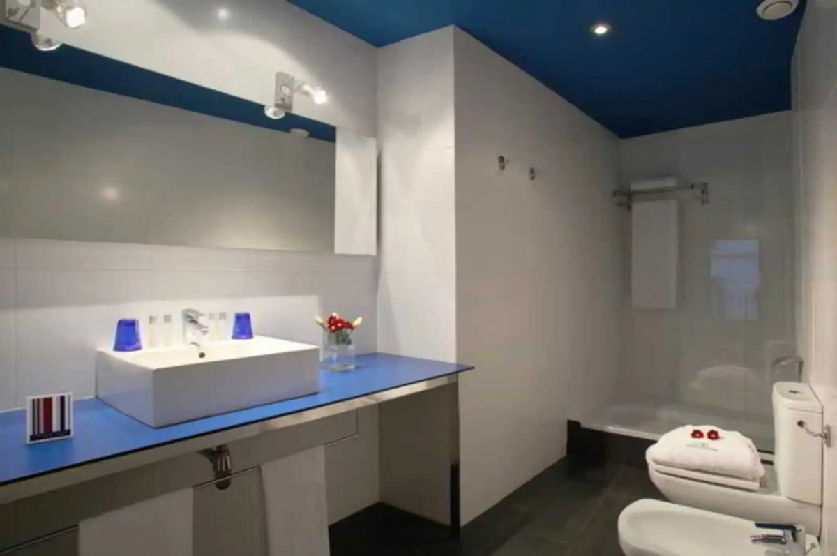 Отель Ciutat de Barcelona