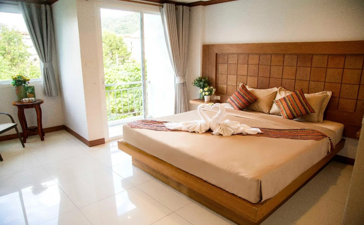 Thira Residence Patong