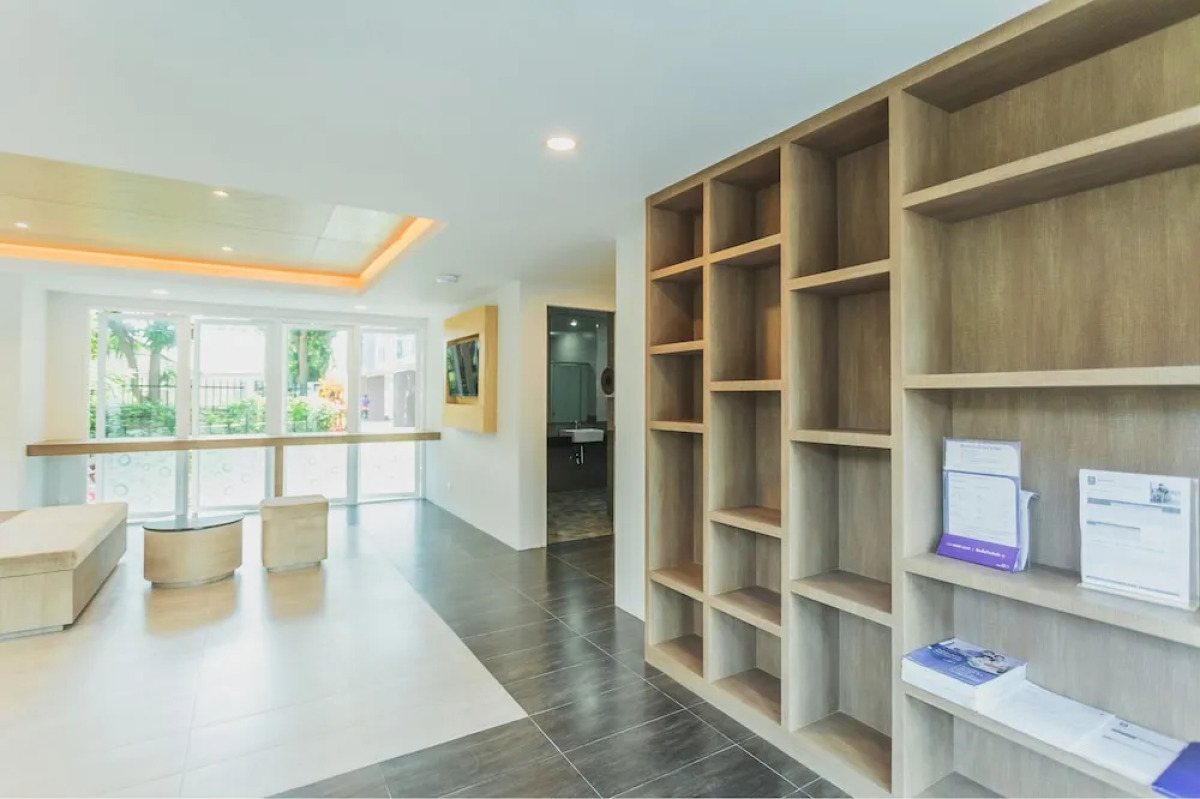 Ozone Condotel Kata Beach