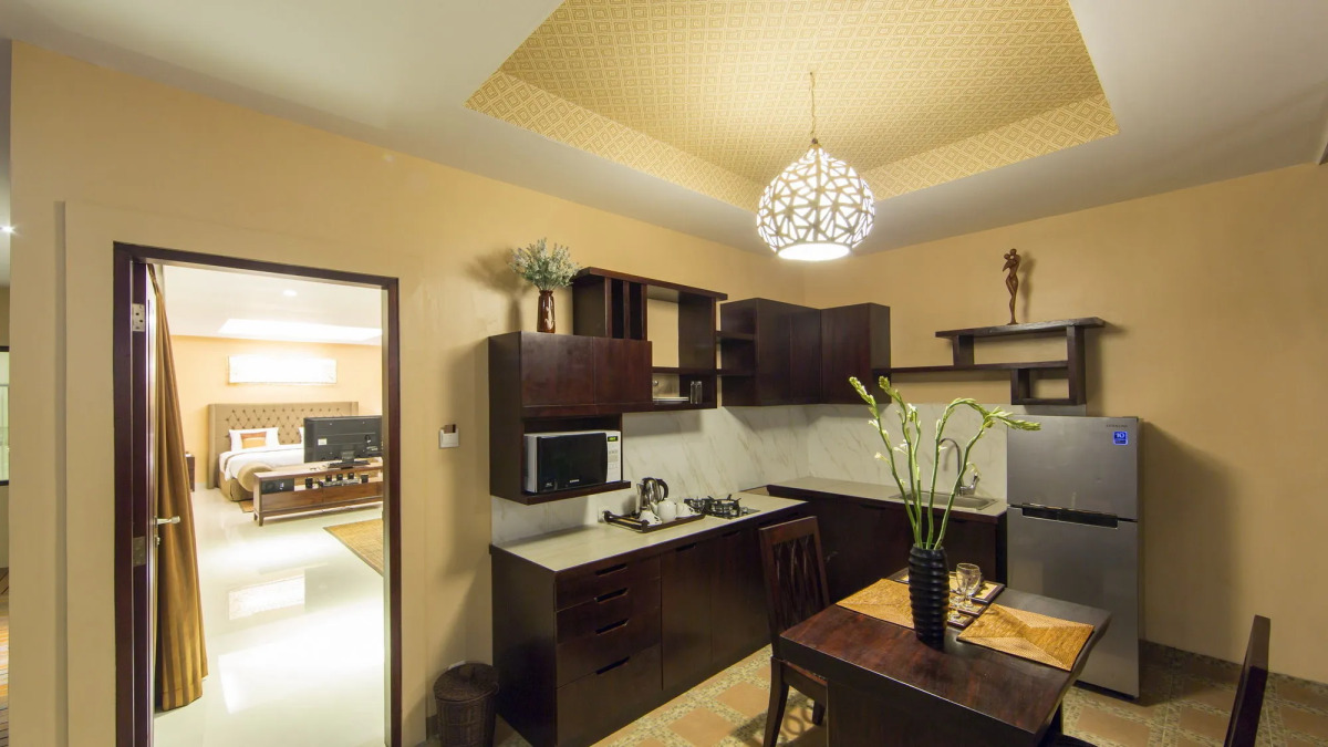 Flamingo Dewata Suite