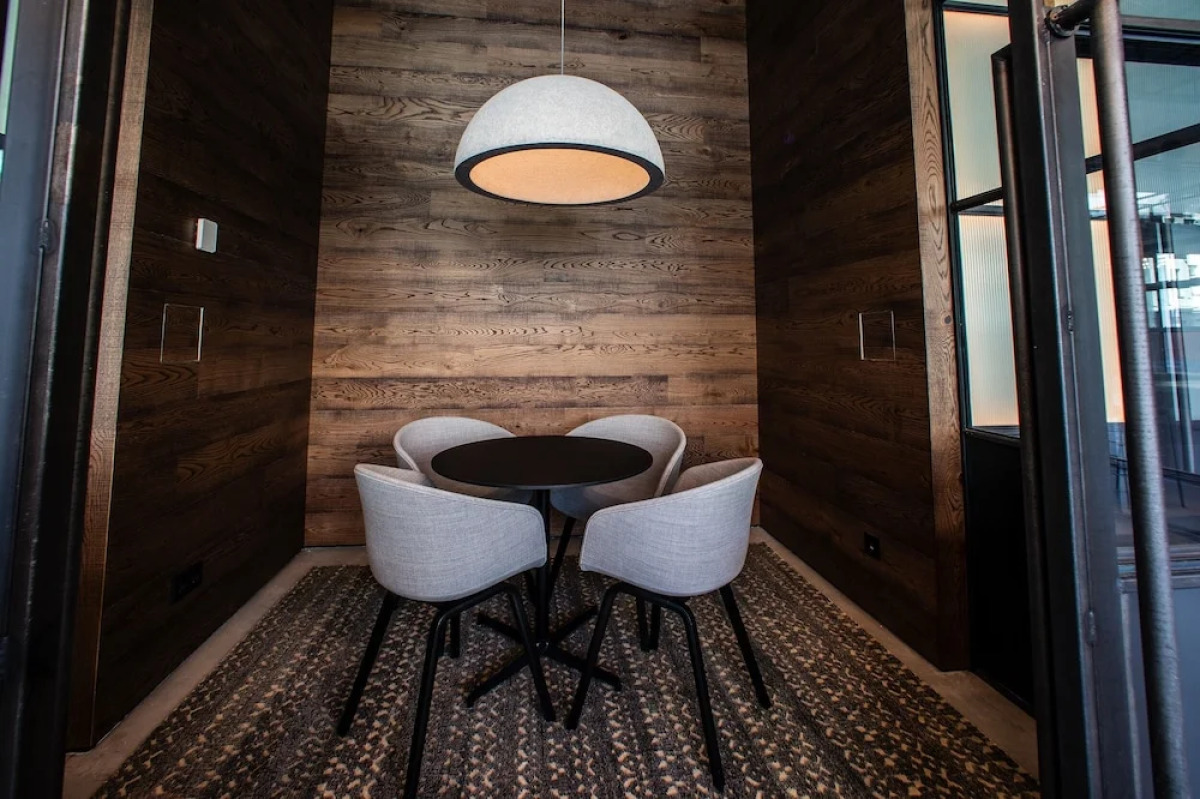 Отель Moxy Kaunas