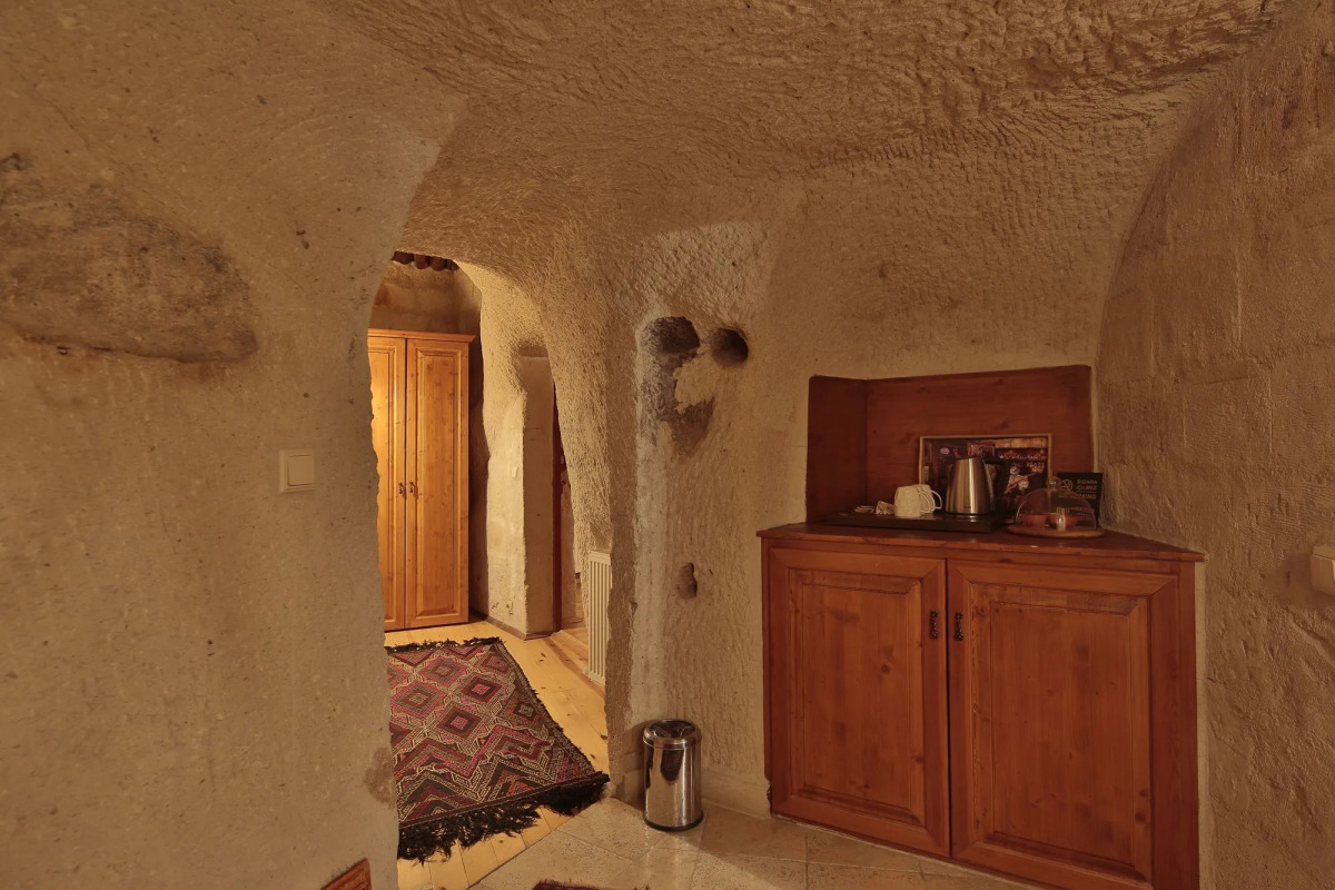 Amber Cave Suites