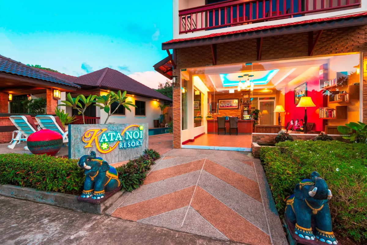 Kata Noi Resort