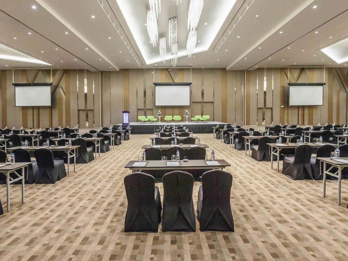 Novotel Manila Araneta City Hotel