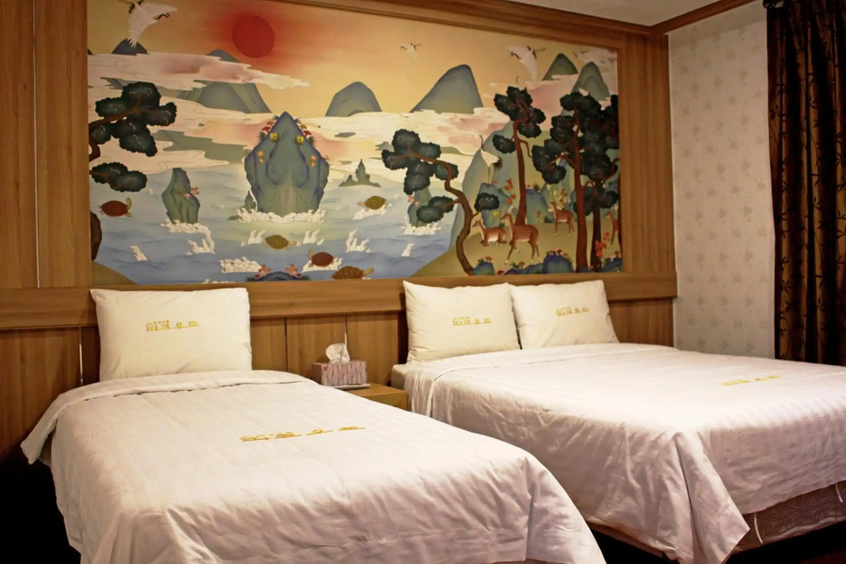 Hotel Parkwood Incheon Airport