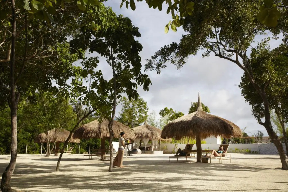 Bluewater Panglao Beach Resort