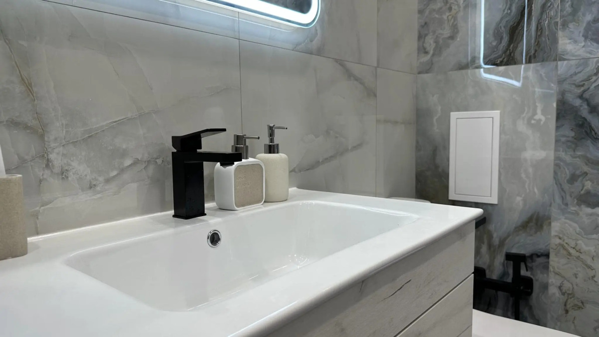 Aura на улице Весенняя 21Ж